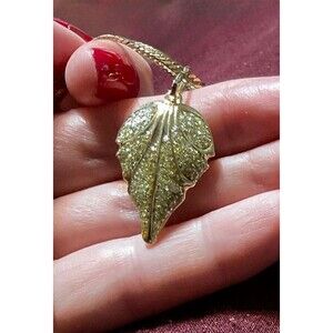 Gold Tone and Plated Necklace with Diamond Dust Leaf Pendant. Vintage.